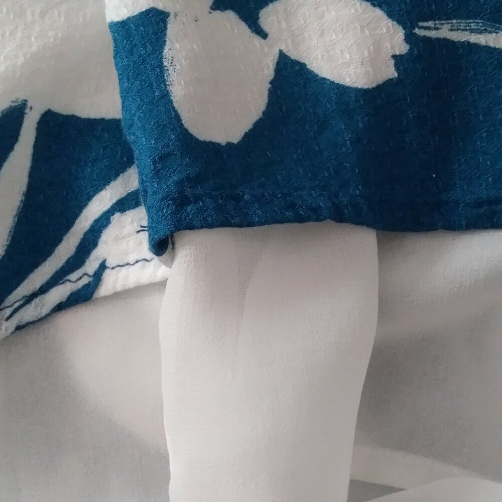 AVA and VIV Royal Blue Flowered Blouse | Blue and White Floral Shirt | Size X - Picture 11 of 12